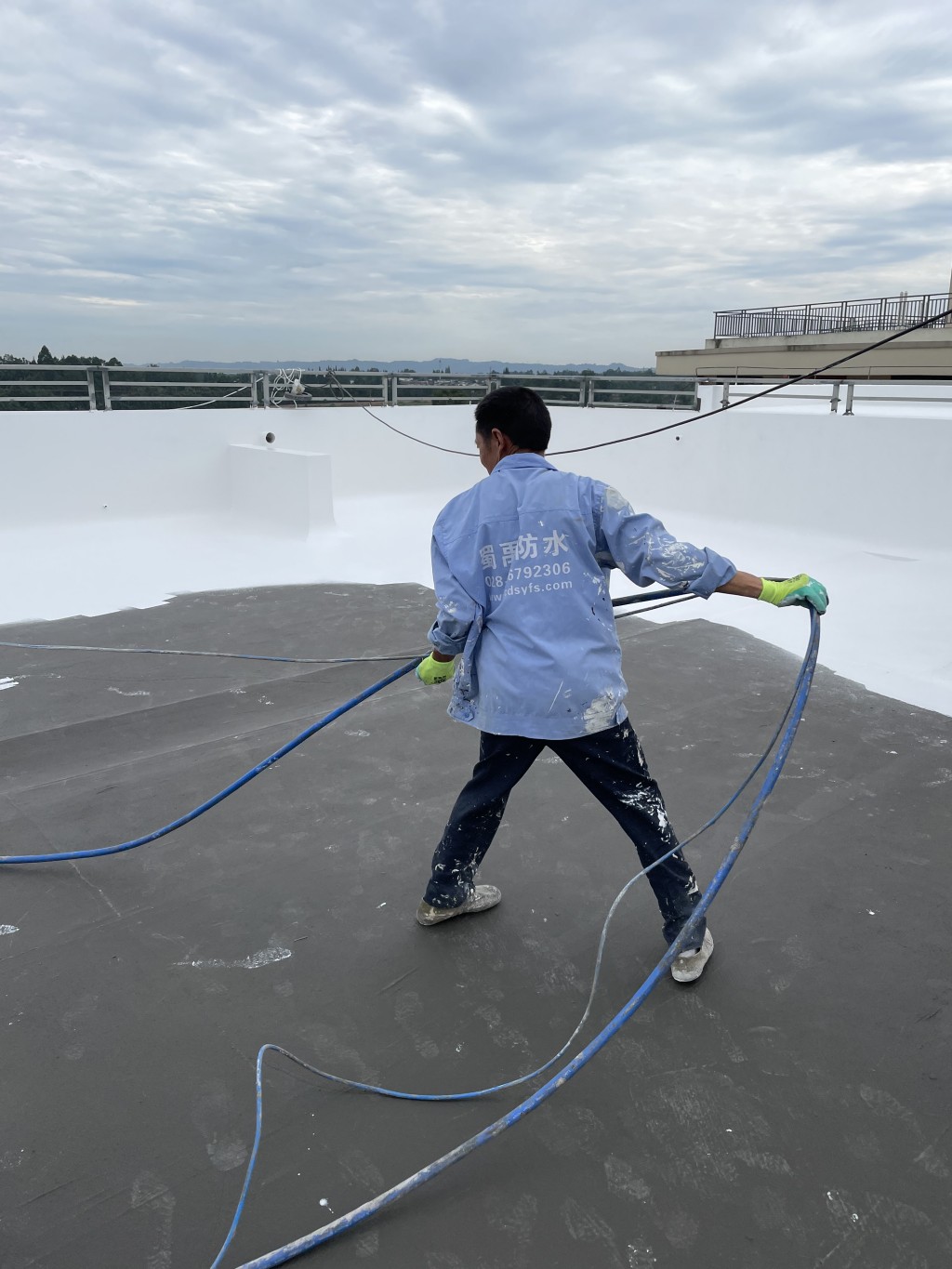 屋顶防水隔热施工 (5).jpg